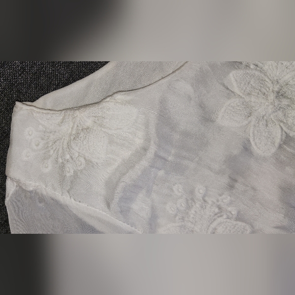 🌹ELENA BALDI made in Italy 100% silk, sz small, blouse scalloped sleeves, lined - Picture 4 of 10